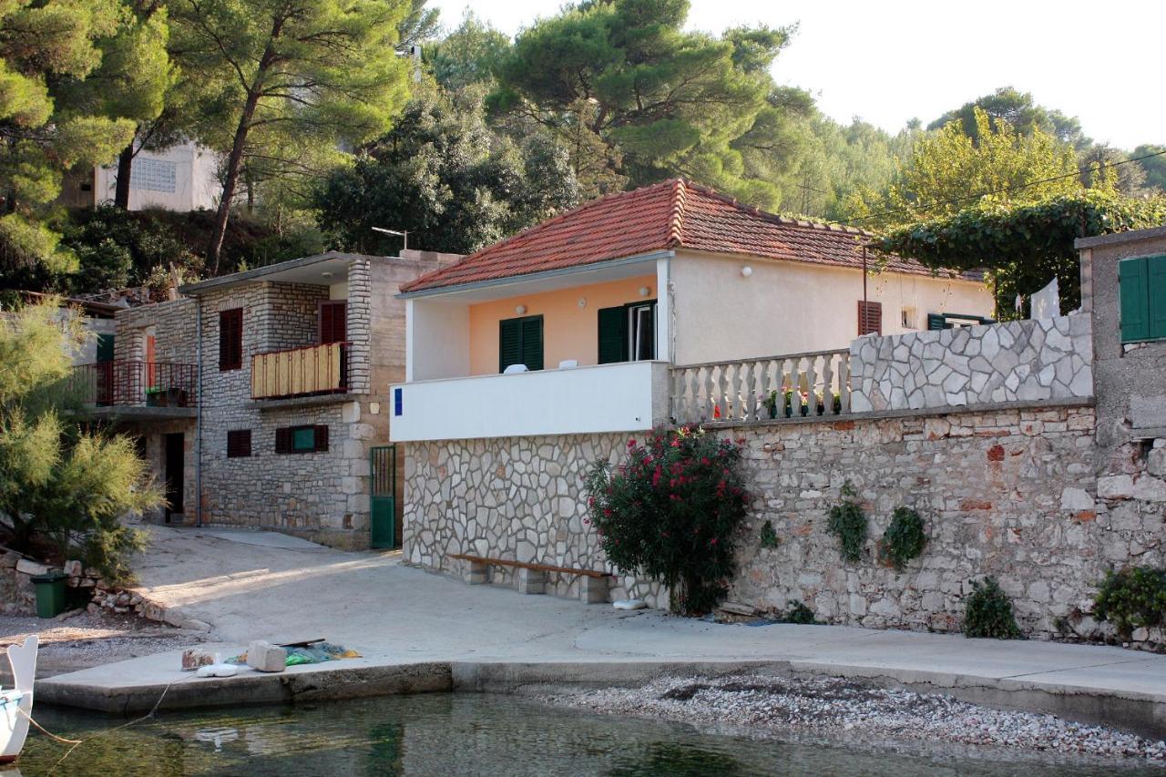 Apartments By The Sea Basina, Hvar - 116 Vrboska Exterior photo