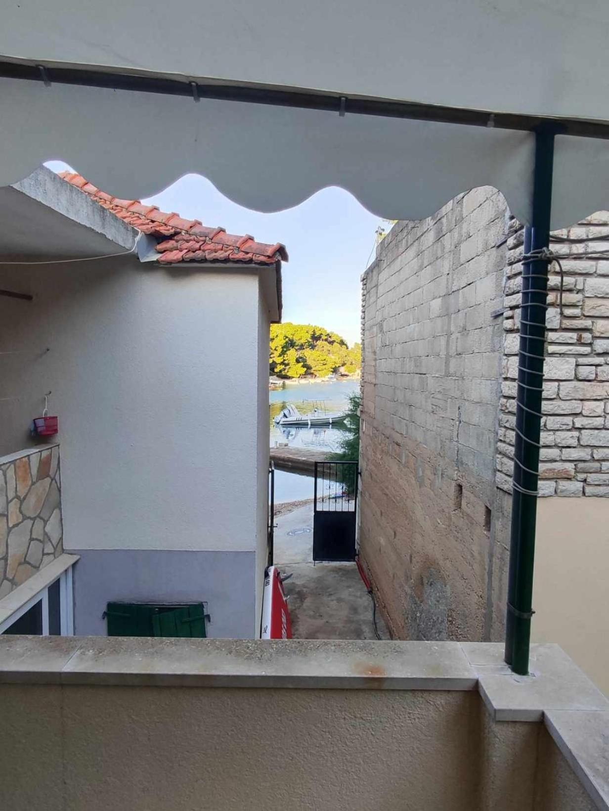 Apartments By The Sea Basina, Hvar - 116 Vrboska Exterior photo